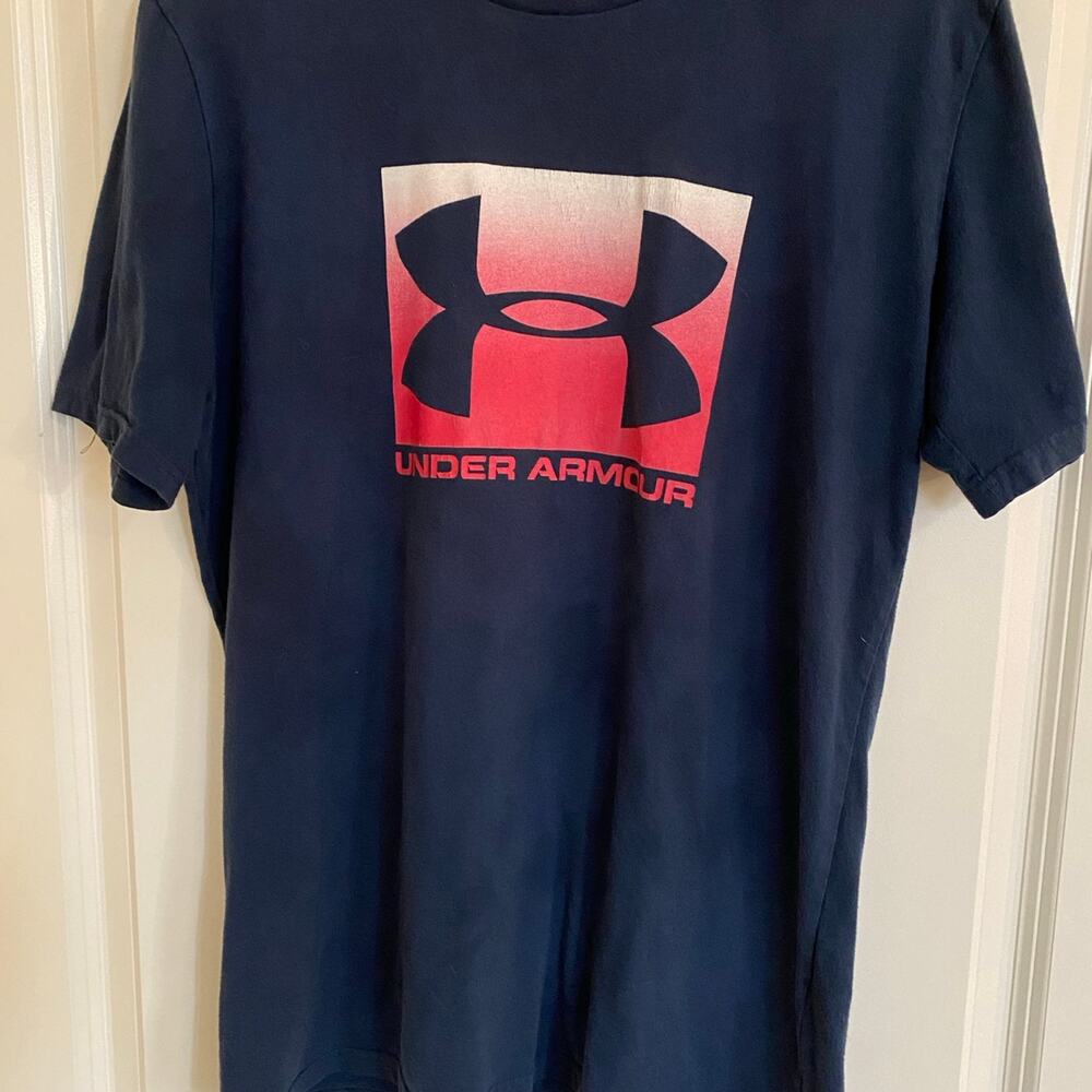 Under Armour Shirt Blue Red size M